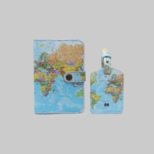 ست کاور پاسپورت و تگ چمدان طرح نقشه جهان آبی مپگرد